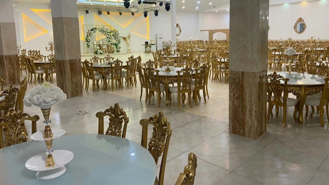 Arya sarayının salonu ve düğün salonu